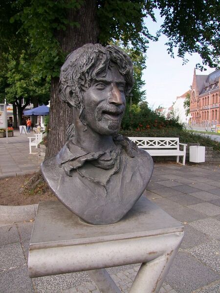 File:Frank Zappa, Bad Doberan.jpg