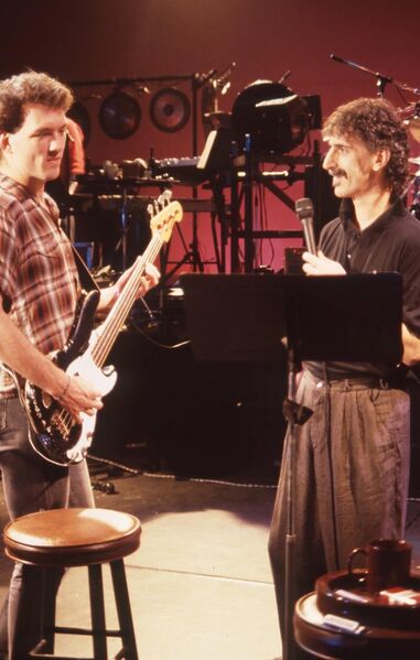 File:Scott Thunes and Frank Zappa.jpg