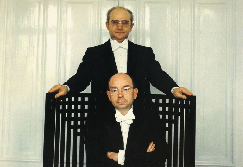 File:Aloys and Alfons Kontarsky.jpg