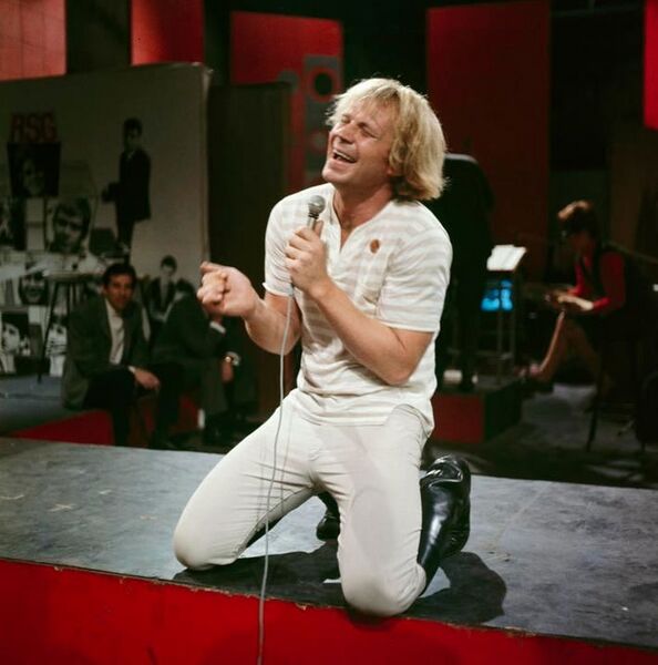 File:Barry McGuire.jpg