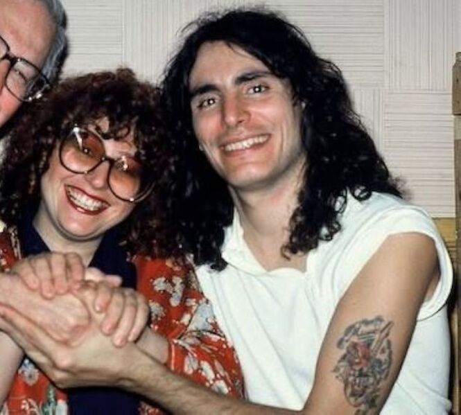 File:Laurel Fishman and Steve Vai.jpg