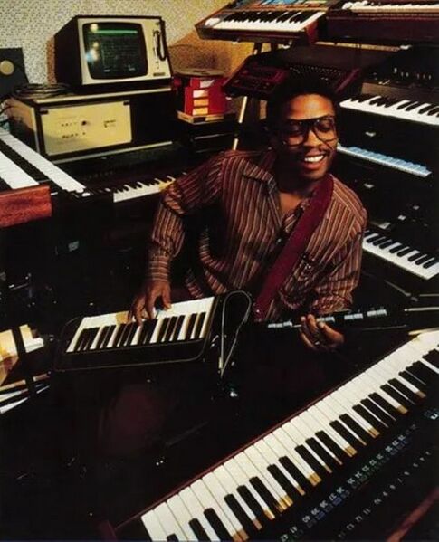 File:Herbie Hancock.jpg