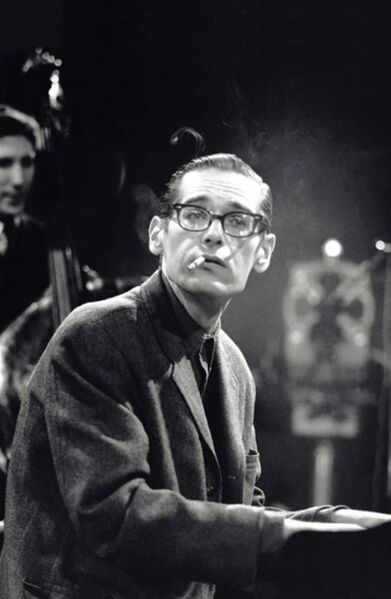 File:Bill Evans.jpg